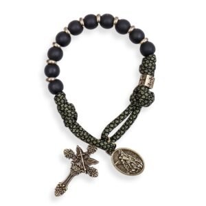 Nazareth Store Nowy różaniec z antycznym brązem, różaniec na jedną dziesiątkę, czarne matowe koraliki, zielony sznurek, ręcznie robiony, idealny do modlitwy, do zabrania w podróż, Akryl, Bez kamieni